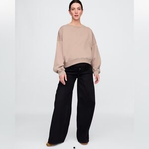 Gap ultra soft full panel maternity jeans